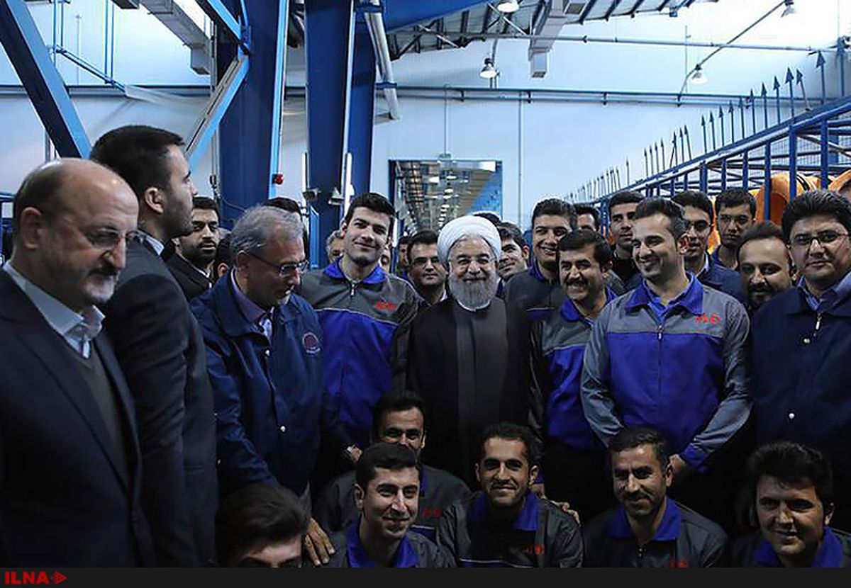 در سال‌های ۱۳۹۷ تا ۱۳۹۸، حدود ۸۰ درصد خرید‌های اینترنتی لاستیک مربوط به پرسنل خود شرکت بارز با آدرس‌های مشابه و اطلاعات جعلی بوده است.