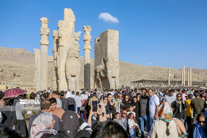 یادداشت- میهن دوستی ایرانی و تفاوت آن با راست افراطی 
