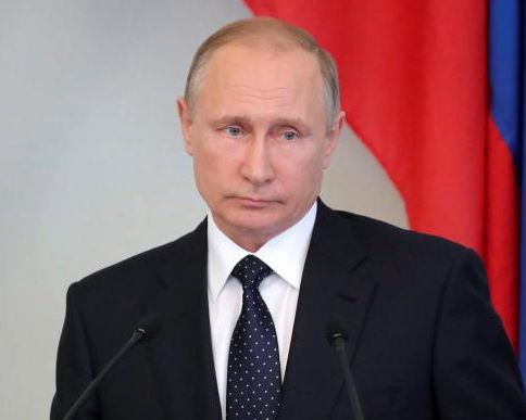 در پی ابتلای نزدیکان پوتین به کرونا، رییسجمهوری روسیه خود را قرنطینه کرد