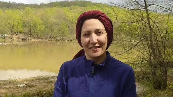 ۵۵ زندانی سیاسی اوین در اعتراض به حکم اعدام شریفه محمدی اعتصاب غذا خواهند کرد