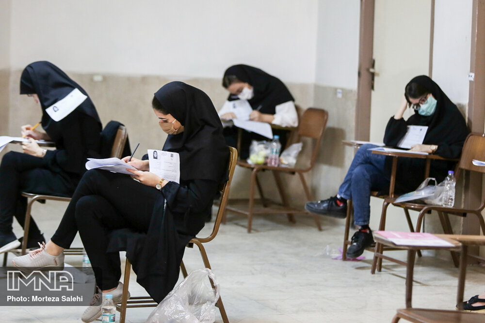 اینترنت تلفن‌های همراه در مناطق برگزاری کنکور قطع شد