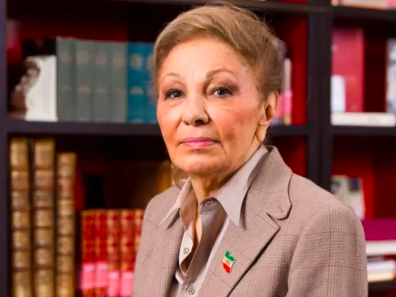 شهبانو فرح پهلوی: فتنه ۵۷ و رژیم واپسگرا نتوانسته  پیشرفت‌ زنان ایران را به عقب براند