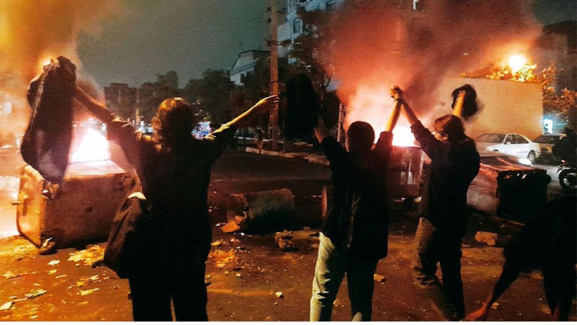 ادامه همبستگی جهانی با اعتراضات ایران؛ تاکید آمریکا بر تقویت راه‌های ارتباطی ایرانیان