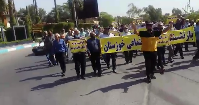Tehran’s Transportation Fleet Workers Join Nationwide Protests, Strikes