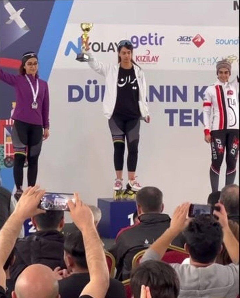 Niloufar Mardani (November 2022)