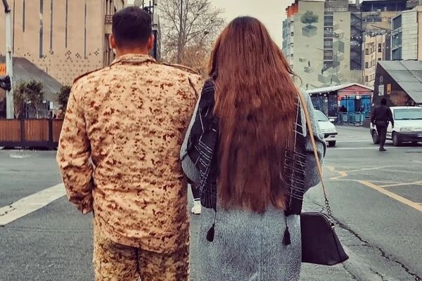 محذرا الإعلام الإيراني من نشر"التفكير الخاطئ".. خامنئي:الغرب يروّج لـ "الفوضى باسم الحرية"