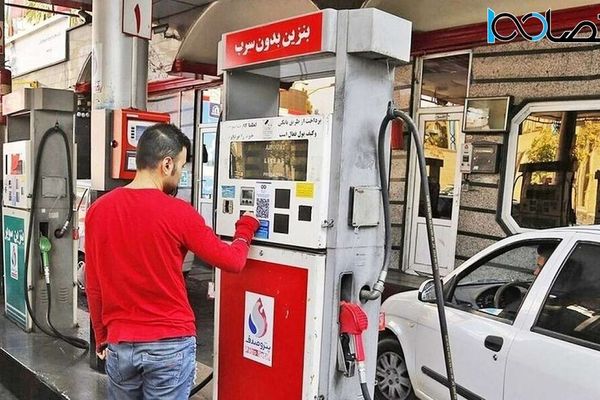 Iran approves premium gasoline import in boon to super rich