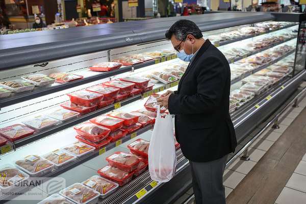 Iran’s Dairy and Meat Consumption Plummets Amid Escalating Poverty