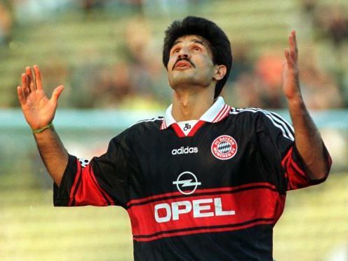 علی دایی: خداراشاکرم که هواپیما مورد اصابت موشک قرار نگرفت