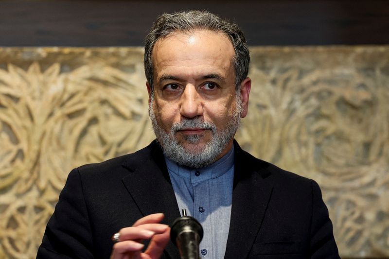 Iran assessing threats and opportunities in Trump’s letter – foreign minister