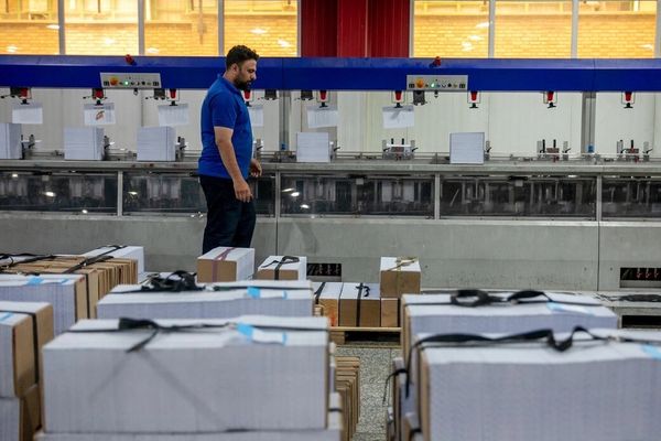 Iran's services imports surge as goods trade slumps