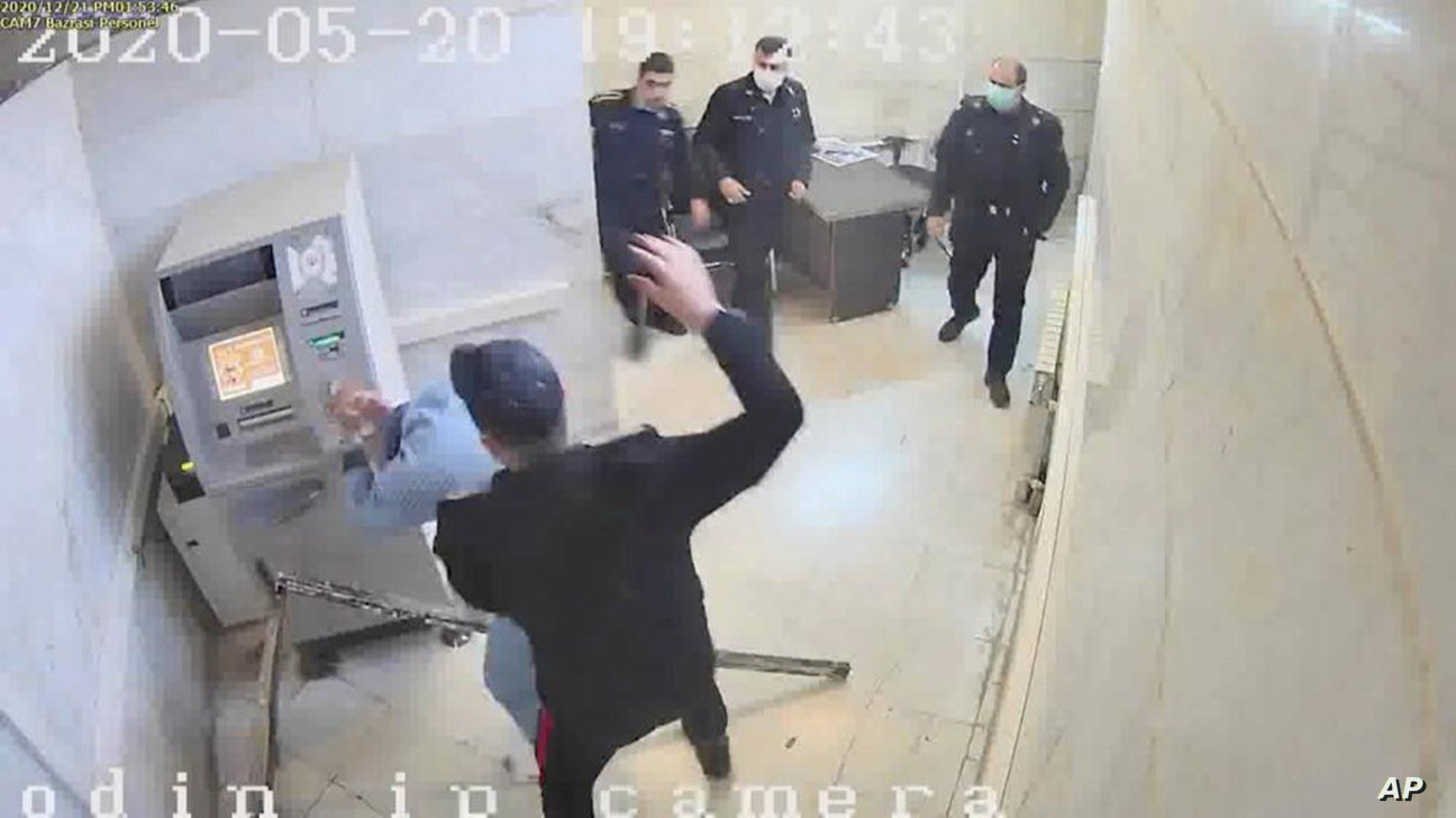 6 سجناء من أهل السنة: المسؤولون يمسحون كاميرات السجن لإخفاء الانتهاكات 