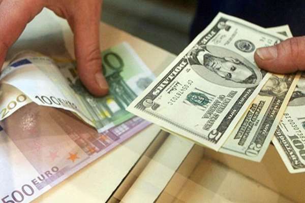 Iran's Currency Drops After Initial Optimism Over Saudi Deal