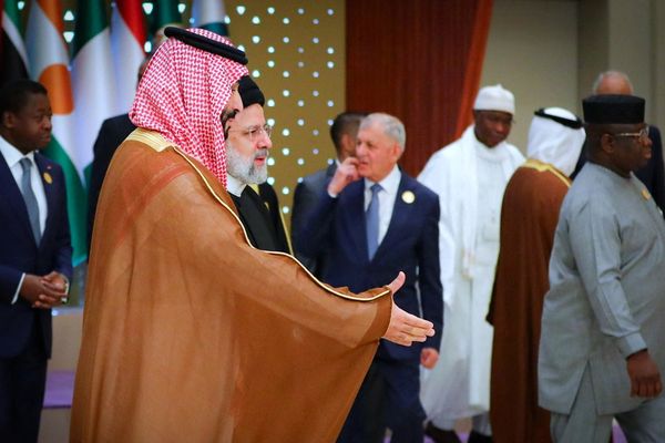 Iran's President Calls On Islamic Countries To Sanction Israel