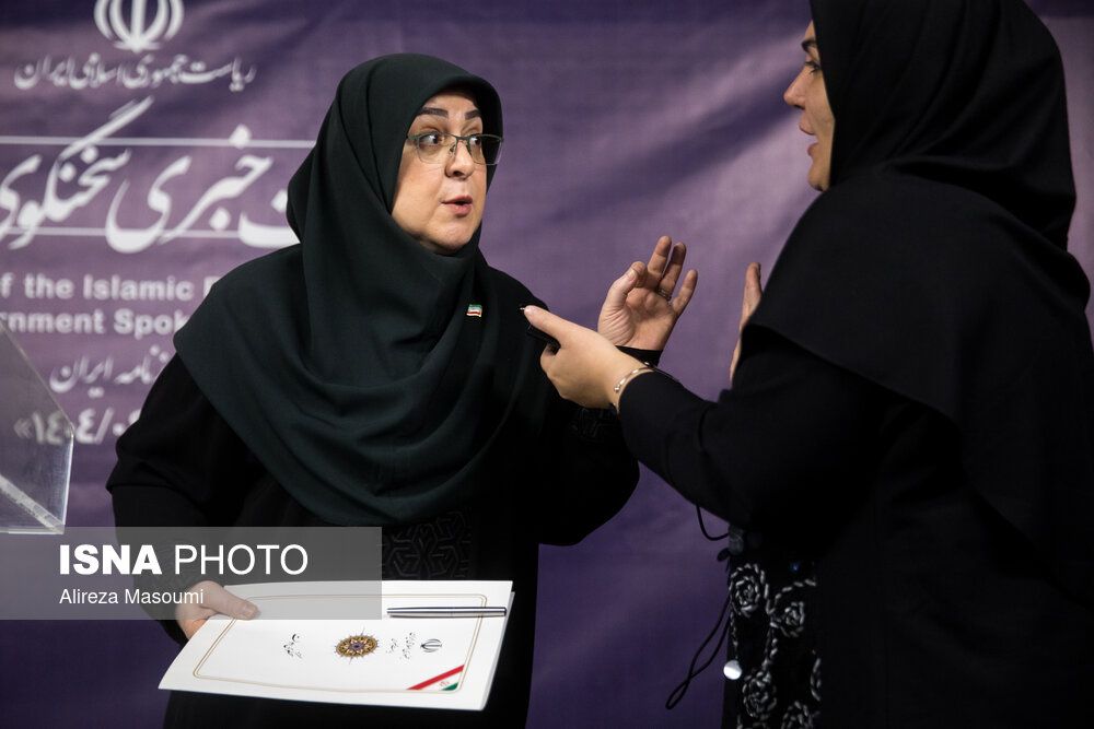 المتحدثة باسم الحكومة الإيرانية: وقت اتخاذ قرار بشأن زيادة أسعار الوقود ليس الآن