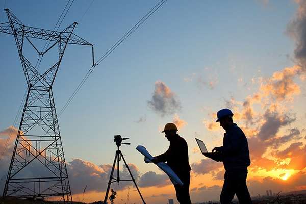 Why Iran persists in electricity exports despite shortages?
