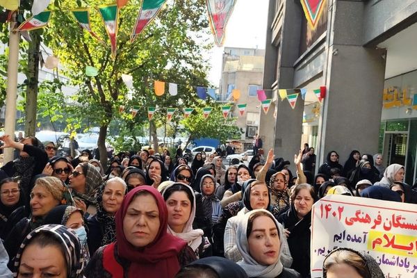 Retired teachers protest in Iran over unpaid benefits, overdue pensions