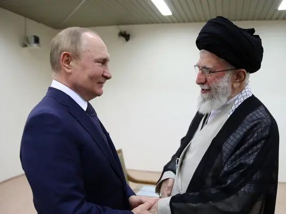 Iran's ruler Ali Khamenei meeting Vladimir Putin in Tehran on July 19, 2022