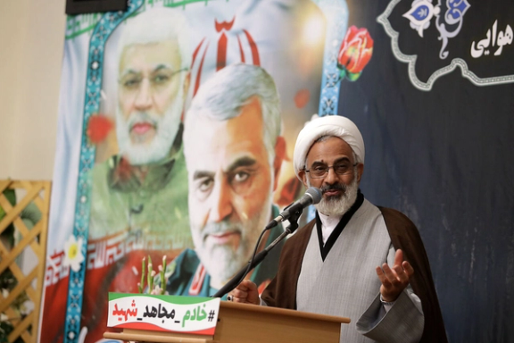 نماینده خامنهای در سپاه پاسداران: دشمن فکر میکرد مردم سفره انقلاب را جمع میکنند