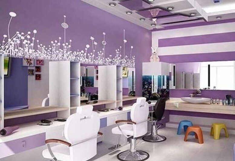 Iran Cracks Down On Female Beauty Salons Over New Restrictions