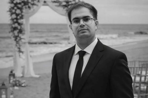 جاویدنام علی زارعی میخواست قبل از رفتن به آلمان، دِین خود را به مردم مرودشت ادا کند