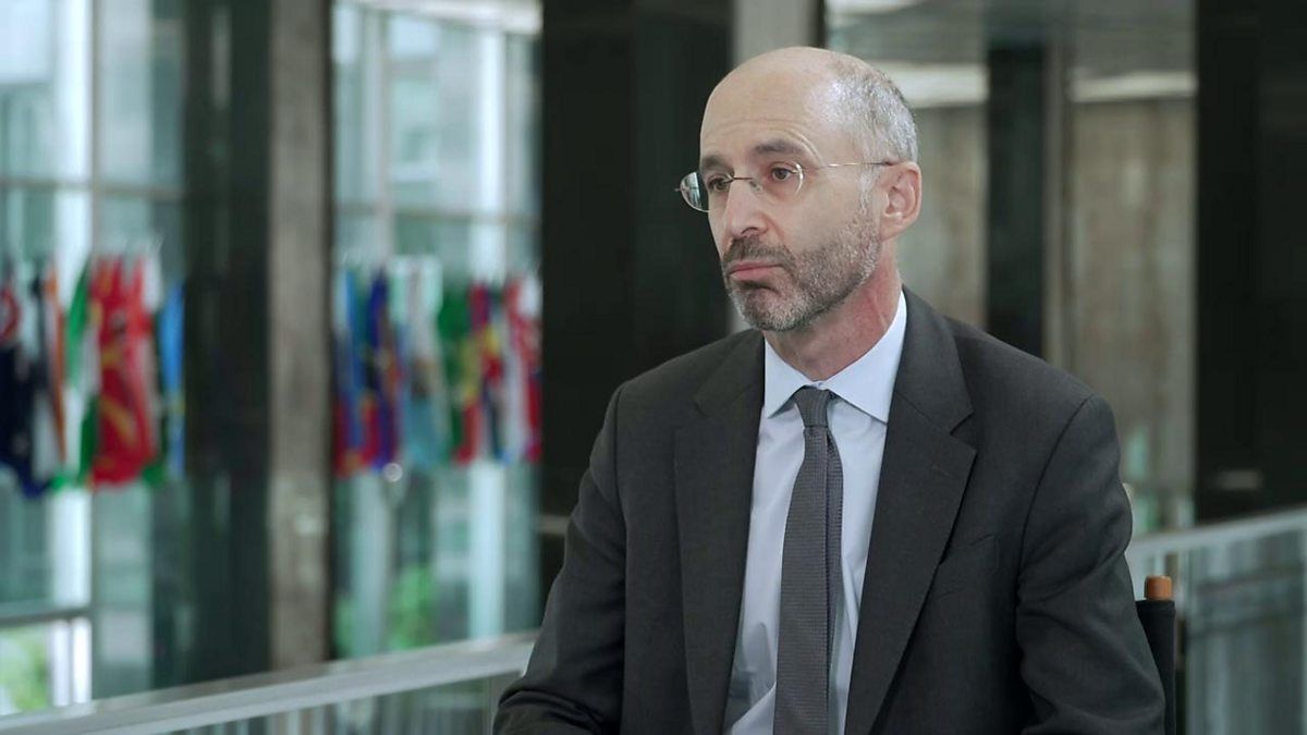 رابرت مالی: برای تصمیم‌ درباره ایران، منتظر گزارش مدیرکل آژانس از سفر به ایران هستیم