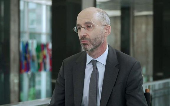 رابرت مالی: حکم اعدام علیه جمشید شارمهد، جمهوری اسلامی را منزویتر خواهد کرد