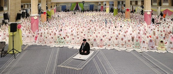 Iran’s ruler Ali Khamenei during a meeting with a group of schoolgirls (February 2023)
