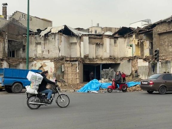 نخستین ساختمان کفش ملی در تهران تخریب شد