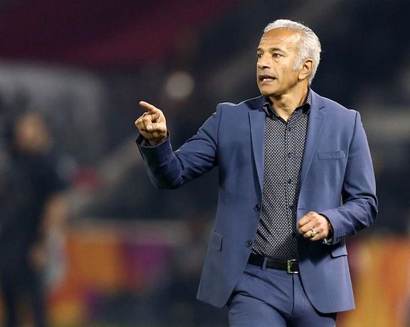 محمد خاکپور: کاری جز خیانت به مردم و فوتبال بلد نیستید