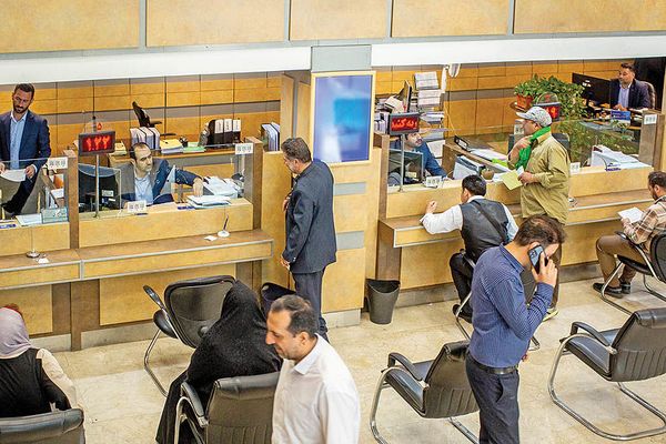 Iran Issues 30% Interest Rate Bonds To Stem Currency Crisis