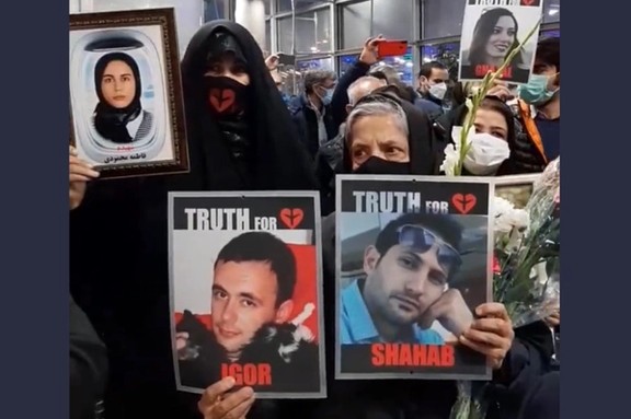 Families of the victims of Flight PS752 demanding truth during a protest