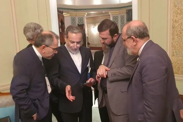 کانال ۱۲ اسرائیل: درخواست جمهوری اسلامی برای مذاکره، فریبی برای جلوگیری از حمله آمریکاست