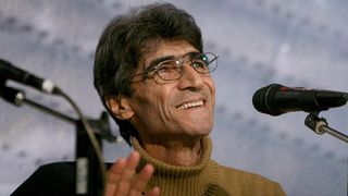 In death, legendary Iranian director who spurned censorship 'found freedom'