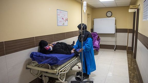 رییس دانشگاه علوم پزشکی اهواز: مجبور شدیم بیماران را در راهروی بیمارستان بخوابانیم