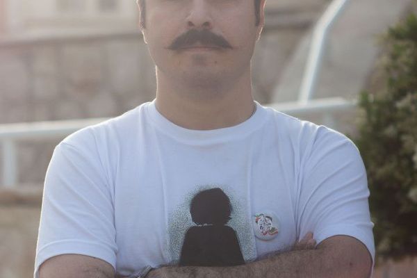 اعتقال ناشط سياسي إيراني بعد اتهامه بالدعاية ضد النظام لصالح إسرائيل