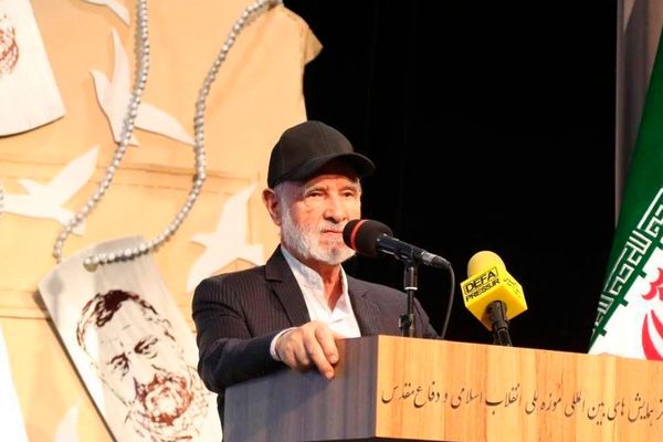 معاون قرارگاه مرکزی خاتمالانبیا: حضور ناوهای آمریکا در منطقه تبلیغاتی است