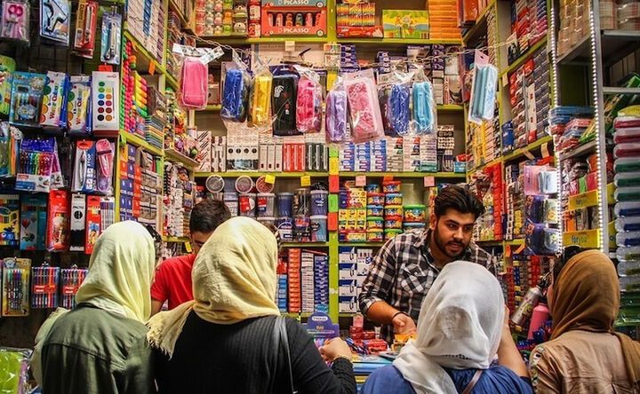 وكالة أنباء "إيلنا": أسعار مستلزمات المدارس شهدت ارتفاعاً جنونياً