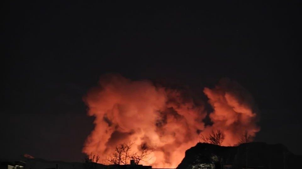 حملات شبانه و انفجارها در استان‌های مختلف از جمله تهران، اصفهان و بوشهر ادامه دارد