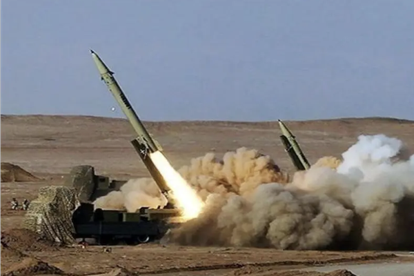 وول ستريت جورنال: إيران طلبت موادّ من الصين لتأمين وقود الصواريخ الباليستية