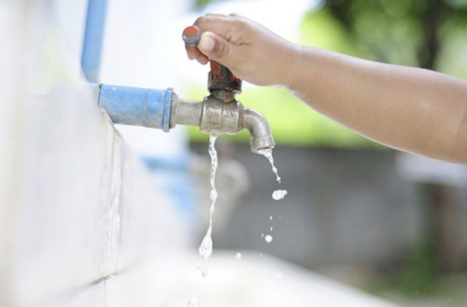 بحران بی‌آبی در ایران؛ بعد از شهرکرد و همدان قطع آب به ارومیه رسید