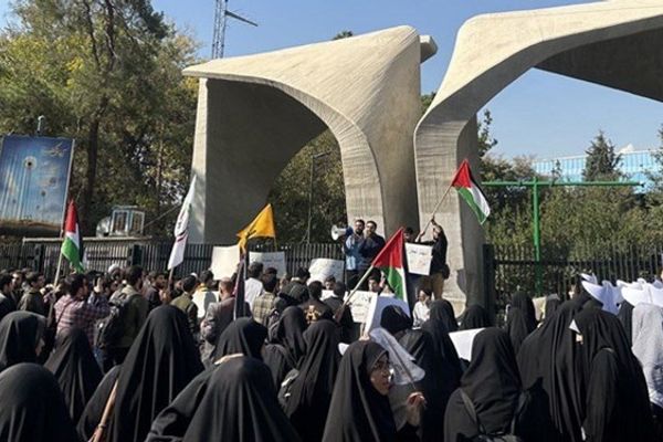 Islamic Republic Enlists Foreign Students As Ideological Ambassadors