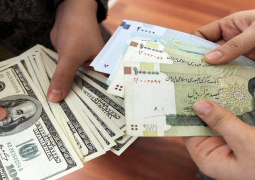 Iran's Currency Rises Slightly After Dollar Injection Into Market