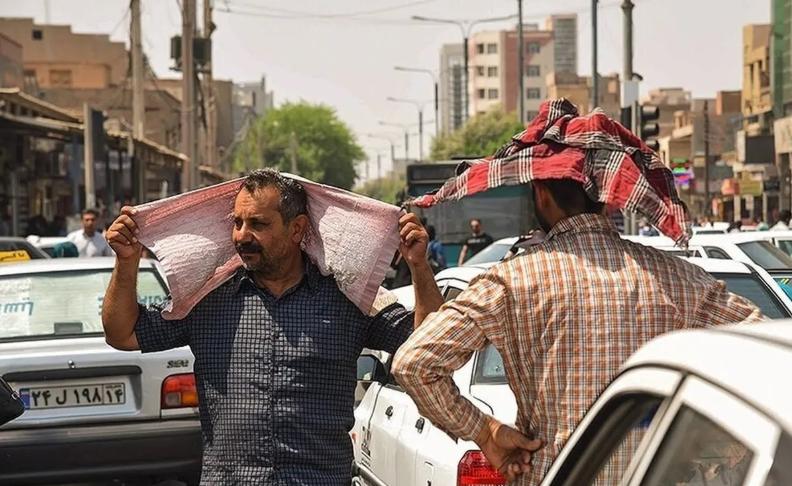 تعطیلی در ۲۸ استان ایران؛ کمبود برق و آب در  گرمای بی‌سابقه کشور را فلج کرده است