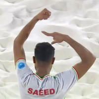 استقبال مردم از تیم ملی فوتبال ساحلی در بوشهر؛ حمله نیروهای امنیتی به شهروندان در فرودگاه