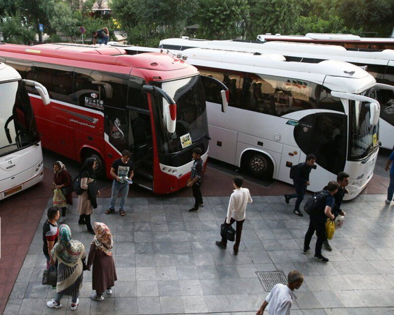 رییس اتحادیه شرکتهای مسافربری: میتوانیم کرایه را ۸۰ درصد بالا ببریم ولی مردم توان ندارند