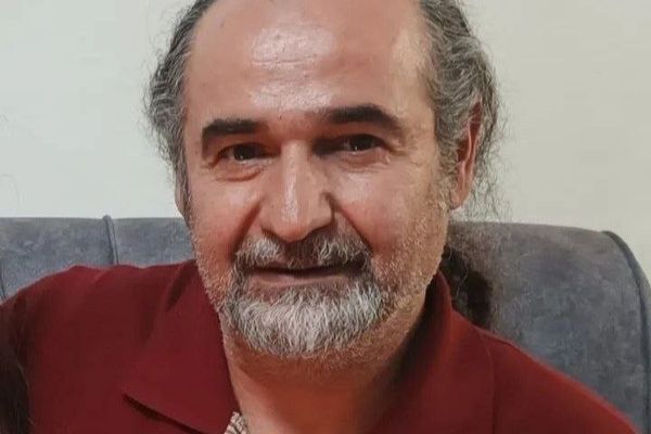 شقيقة سجين سياسي إيراني تحمّل السلطات "المسؤولية الكاملة" عن سلامة أخيها