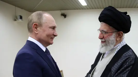 ولادیمیر پوتین: بسیاری پروژههای روسیه با ایران با حمایت خامنهای در حال پیشرفتاند