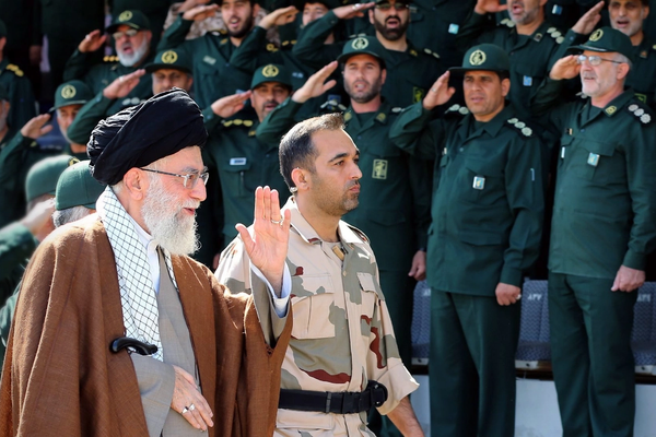 سفير إسرائيلي سابق: إيران لا تملك ما تخسره.. وقد تختار الحرب