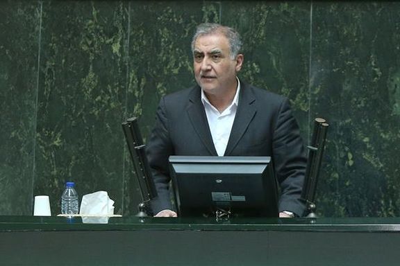 نماینده تبریز: دست رحمانی فضلی، وزیر کشور، به خون مردم آلوده است